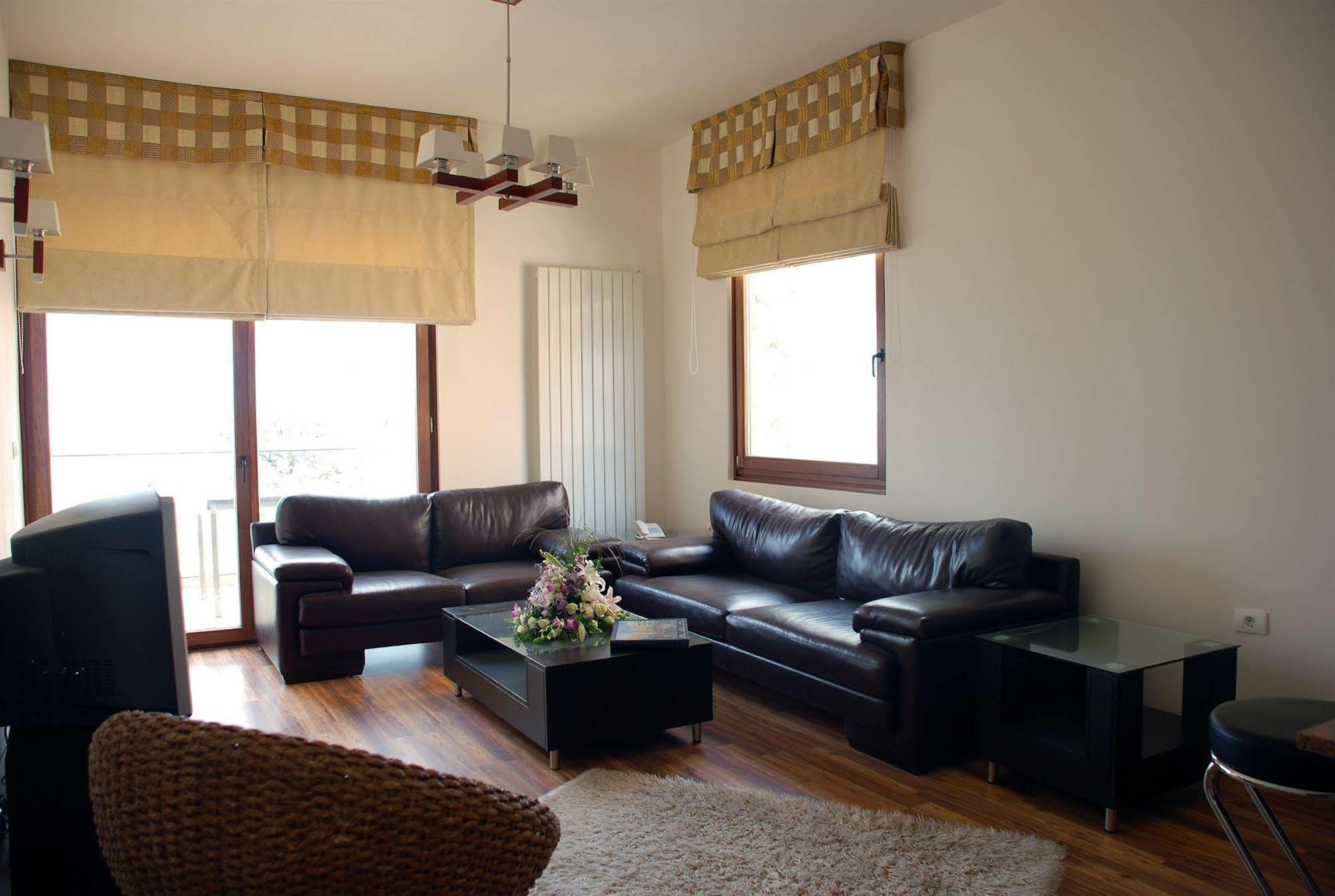 City Suite Алайх Экстерьер фото
